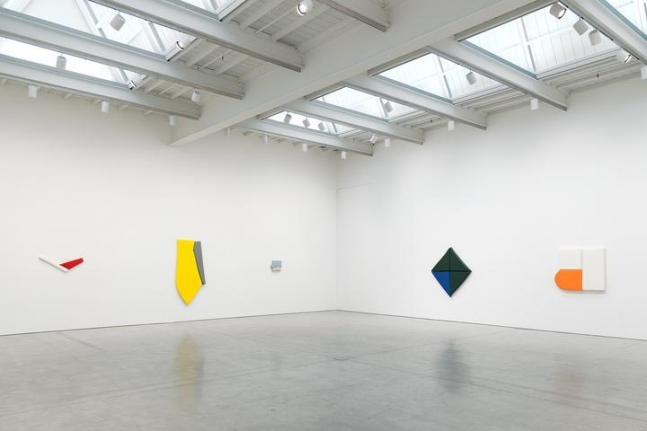 Installation view Justin Adian