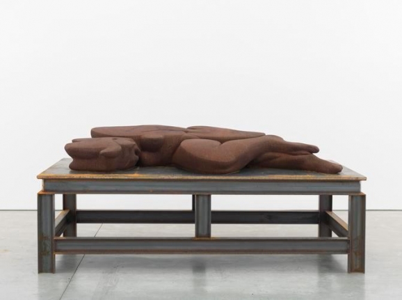 Thomas Schütte Stahlfrau Nr. 4, 1999