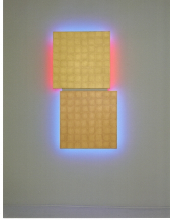 Stephen Antonakos, neon light sculpture