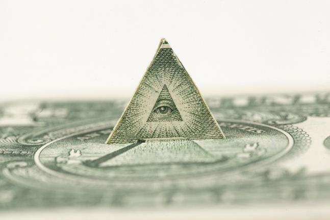 Abdullah M. I. Syed Moneyscape IV: Unfinished Pyramid of Solitude (Detail) 2017 Hand-cut and assembled U.S. $1 banknotes with self-assembled pop-out 3 x 6.50 x 1 in