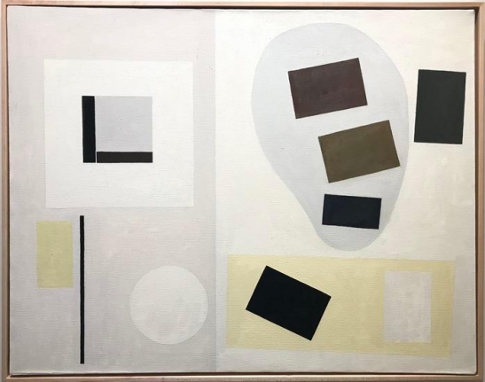 Alice Trumbull Mason, Trinity #6 (With Biomorphic Shadow), 1968, oil on canvas, 29 x 37 in.