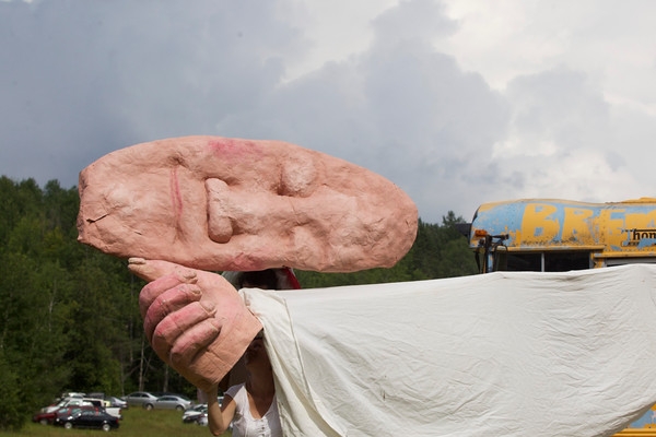 bread puppet