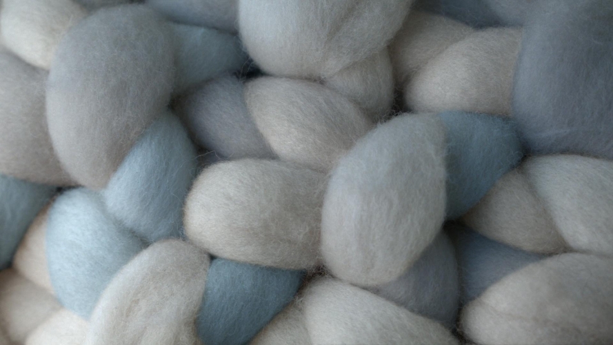 Noah Klersfeld, "Pillow"