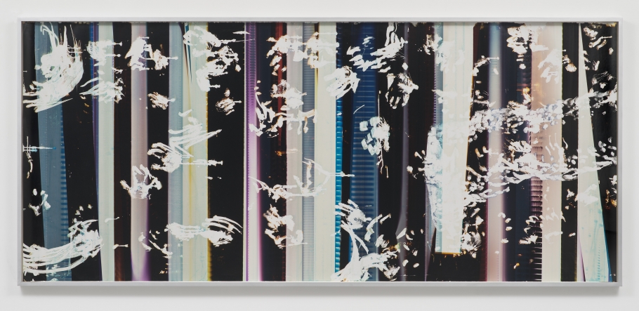 Walead Beshty, Black Curl