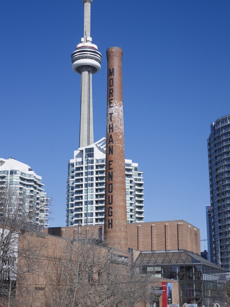 Lawrence Weiner Power Plant