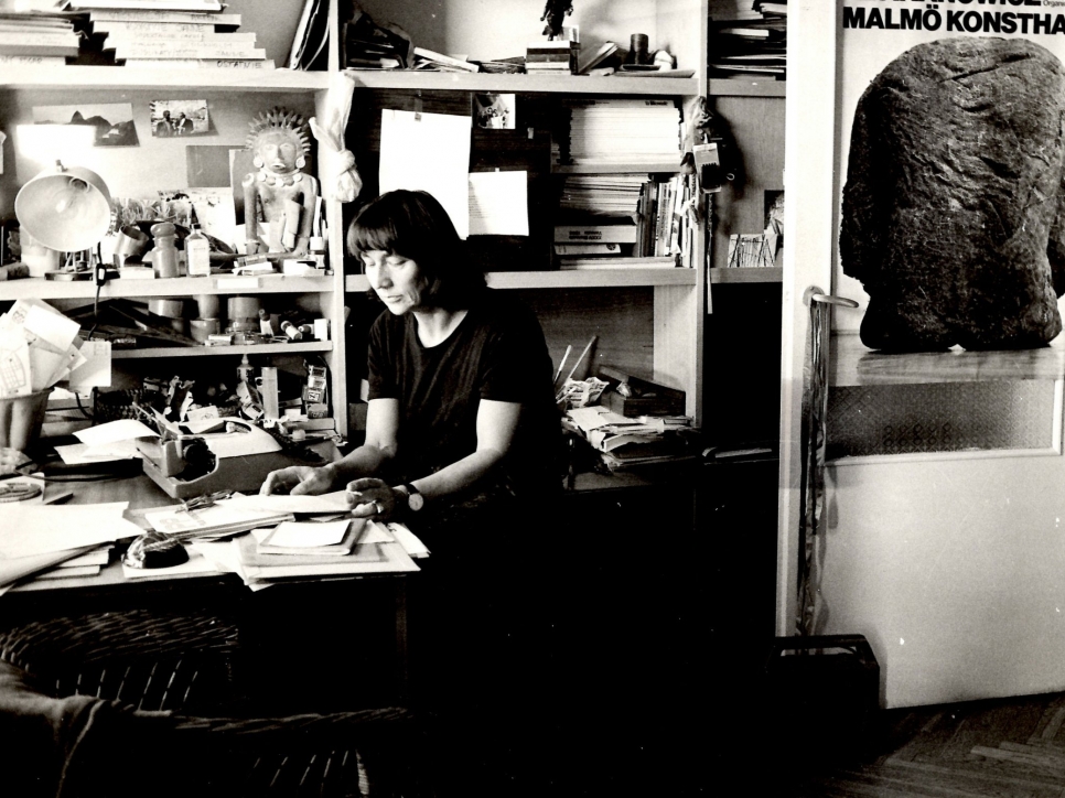 VISITING THE STUDIO OF MAGDALENA ABAKANOWICZ, THE GODMOTHER OF INSTALLATION ART