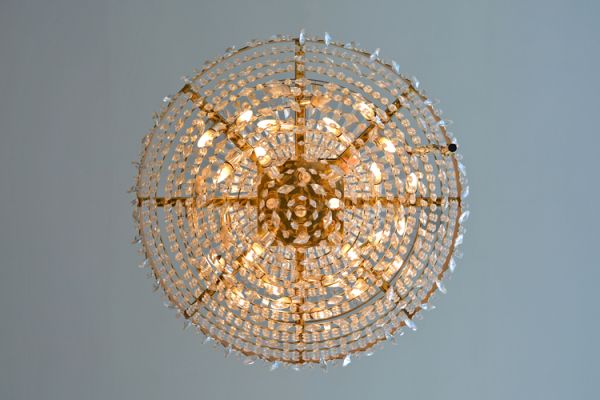 Zoe Strauss, Chandelier in Trump Plaza Lobby, Columbia Pl Entrance_9274. Atlantic City, NJ. July 2015, Archival Inkjet Print