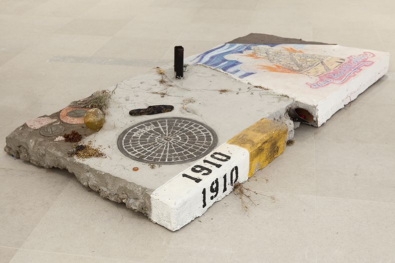 Julie Becker, 1910 West Sunset Blvd, 2000, Mixed media sculpture, 99 x 52 x 16 inches
