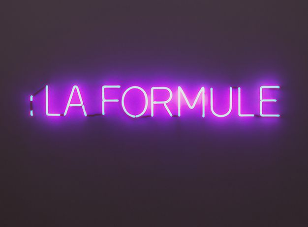 John Knight :La Formule, a work in situ, 2008 Neon sign 8 7/8 x 70 7/8 inches 22.5 x 180 cm