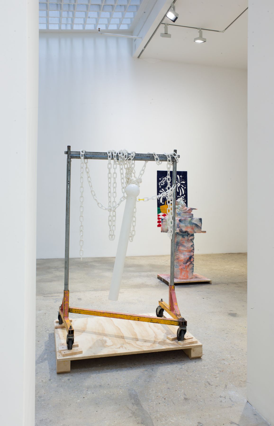 Rachel Harrison, Prasine, Greene Naftali, New York, 2017