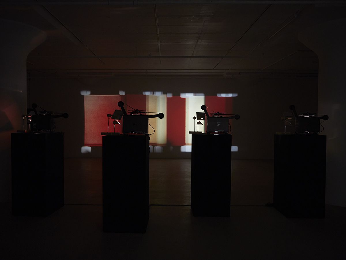 Paul Sharits Dream Displacement, 1976 Four 16mm films, color, sound, various running times, projected simultaneously in continuous loop Duration: looped films
