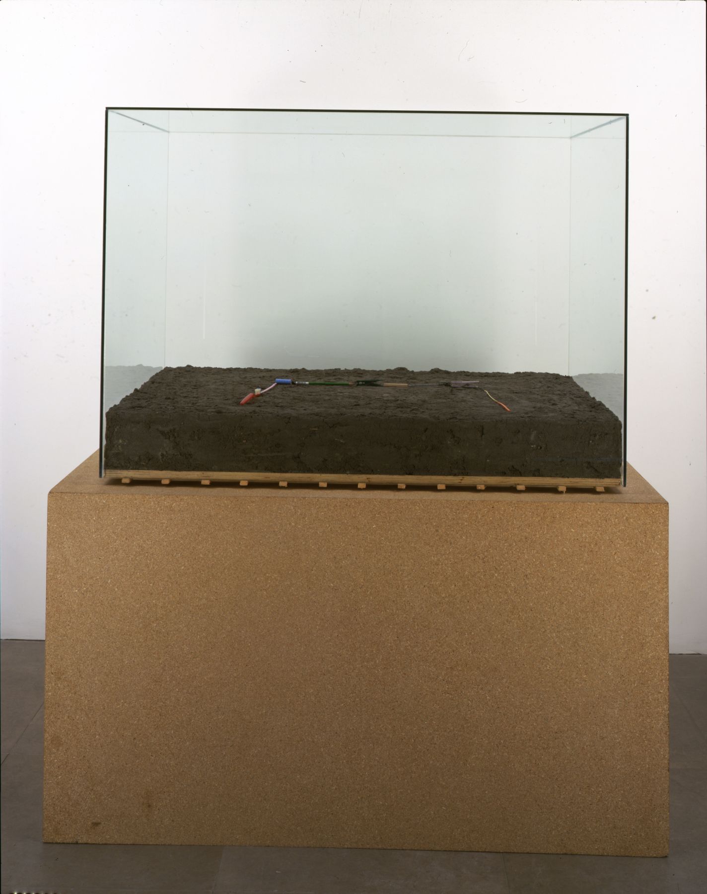 Installation view, Greene Naftali, New York, 2002