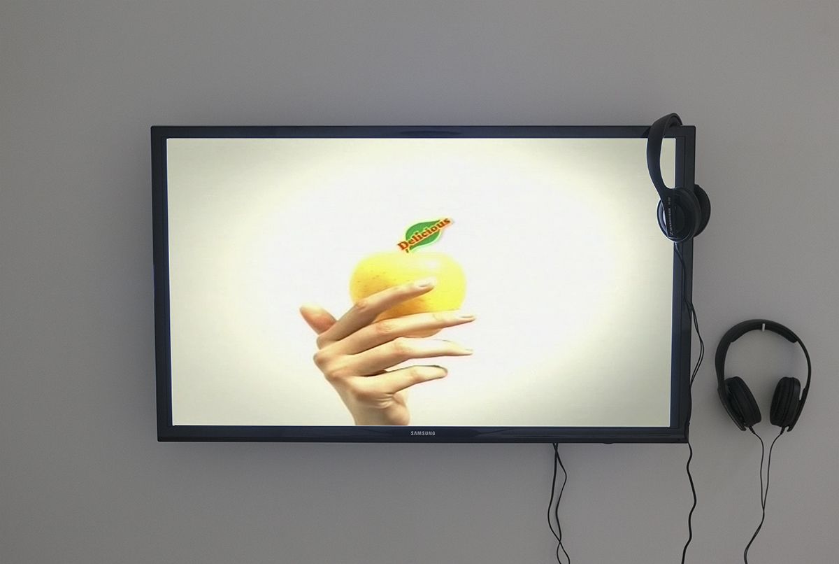 John Knight Delicious, 2005 Color video with sound 40 seconds, looped