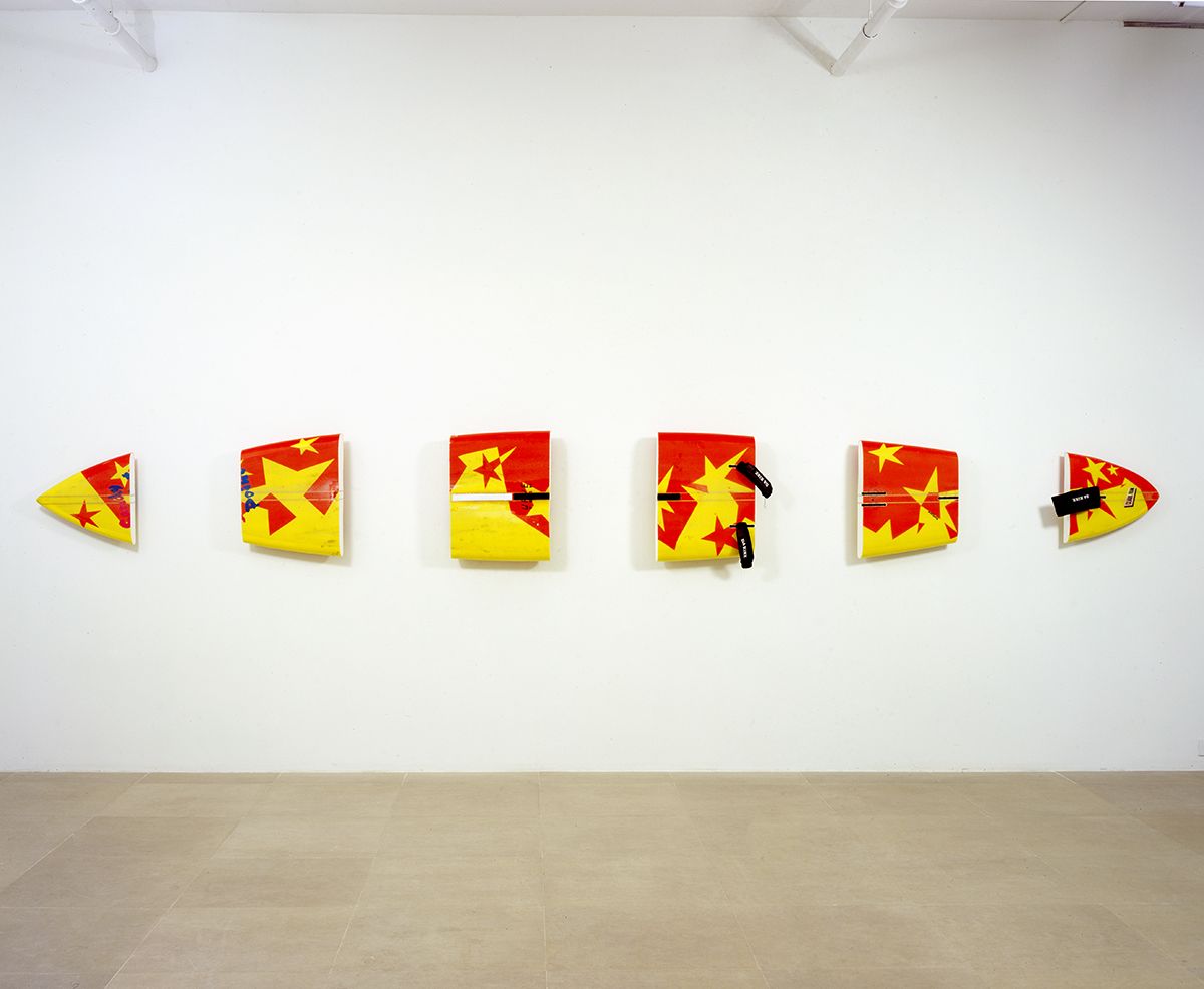 Michael Krebber Sandy Point, 2008 Windsurfing board, wall mounts 23.5 x 206 inches 59.7 x 523.2 cm