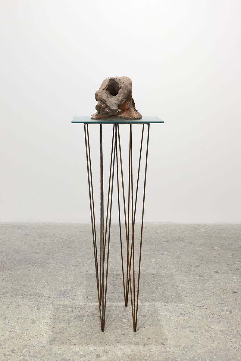 Gelatin New York Golem, 2017 Steel, glass, glazed ceramic 48 3/8 x 14 5/8 x 14 1/8 inches (123 x 37 x 36 cm)