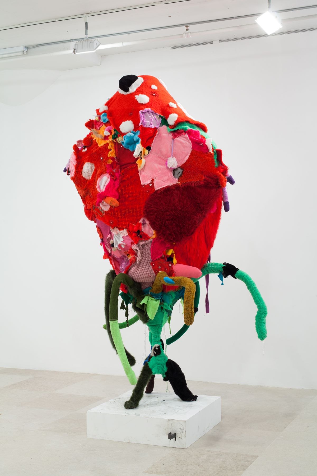 Gelitin, Strawberry, 2012, Mixed media, 110 x 85 x 76 inches