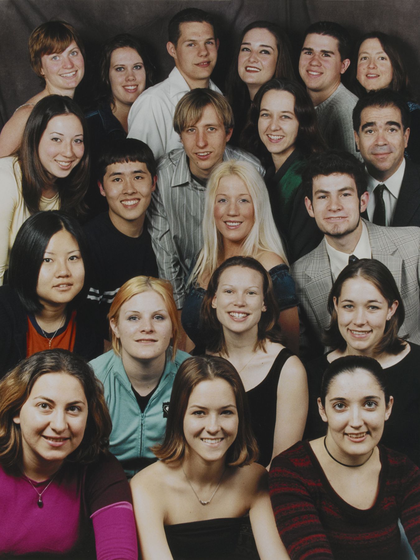 Michael Smith Sears Class Portrait, Spring 2002, 2002 Photograph 10 x 13 inches (25.4 x 33 cm)