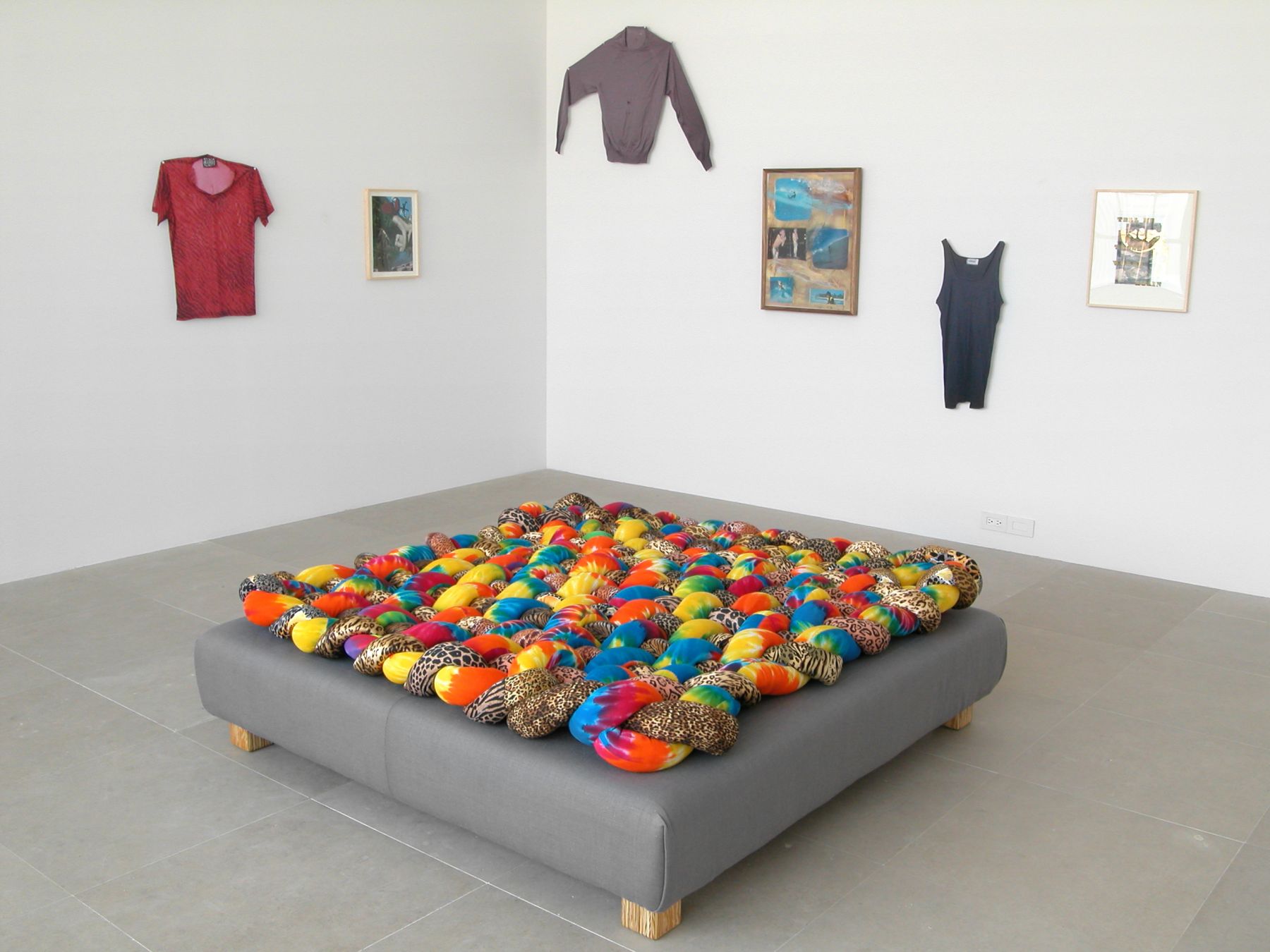 Jim Drain, Installation view, I Would Gnaw on My Hand, Greene Naftali, New York, 2007