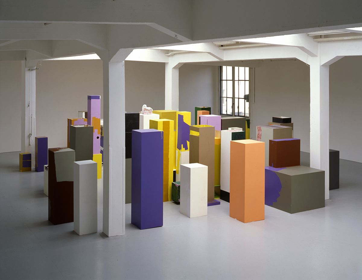 Rachel Harrison Greene Naftali Gallery, New York Migros Museum für Gegenwartskunst, Zurich, 2007