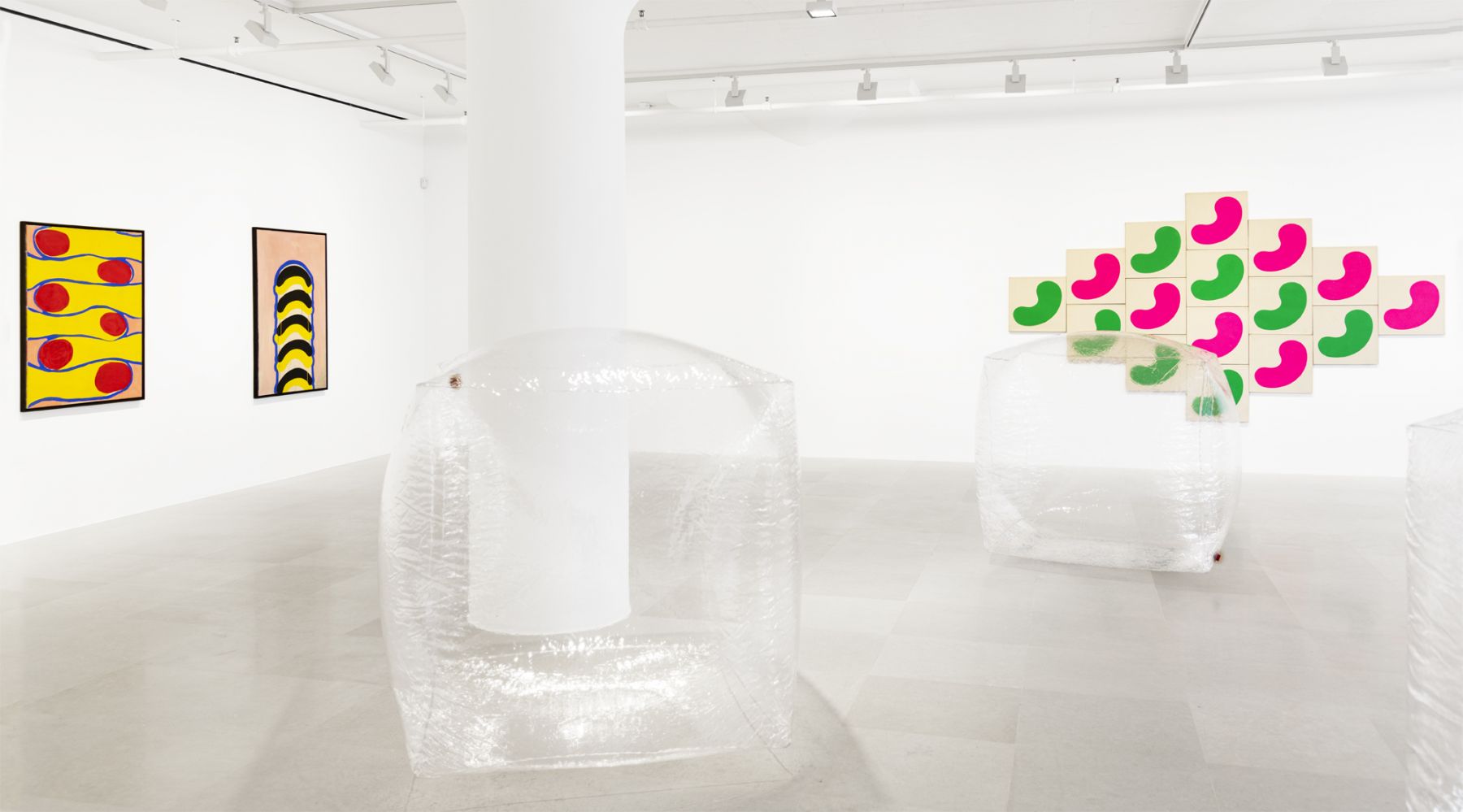 Konrad Lueg, Installation view, Greene Naftali, New York, 2019