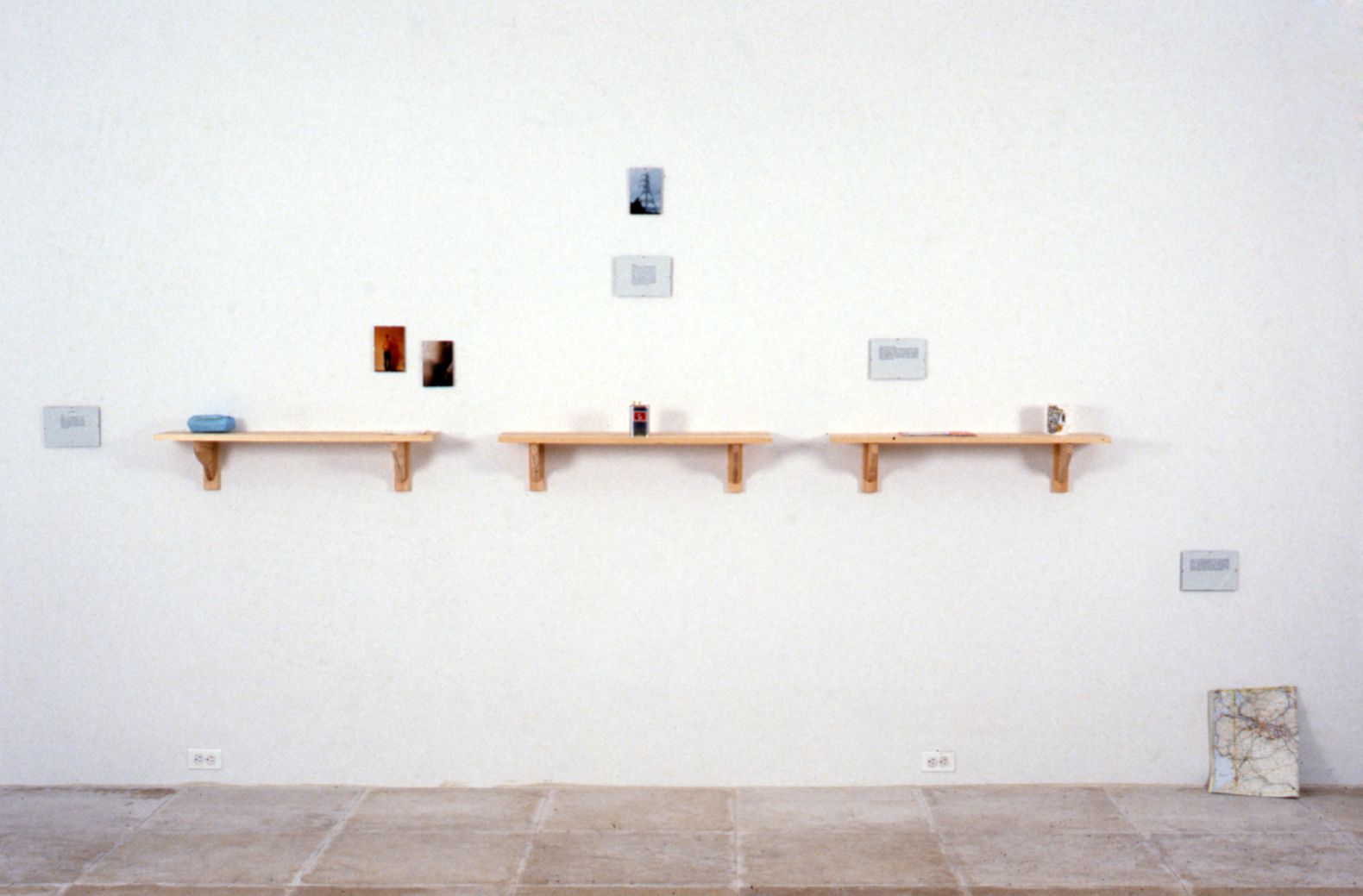 Installation view, Tell Everyone, Greene Naftali, New York, 1995