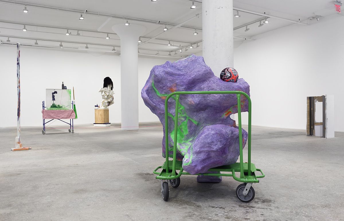 Rachel Harrison, Prasine, Greene Naftali, New York, 2017
