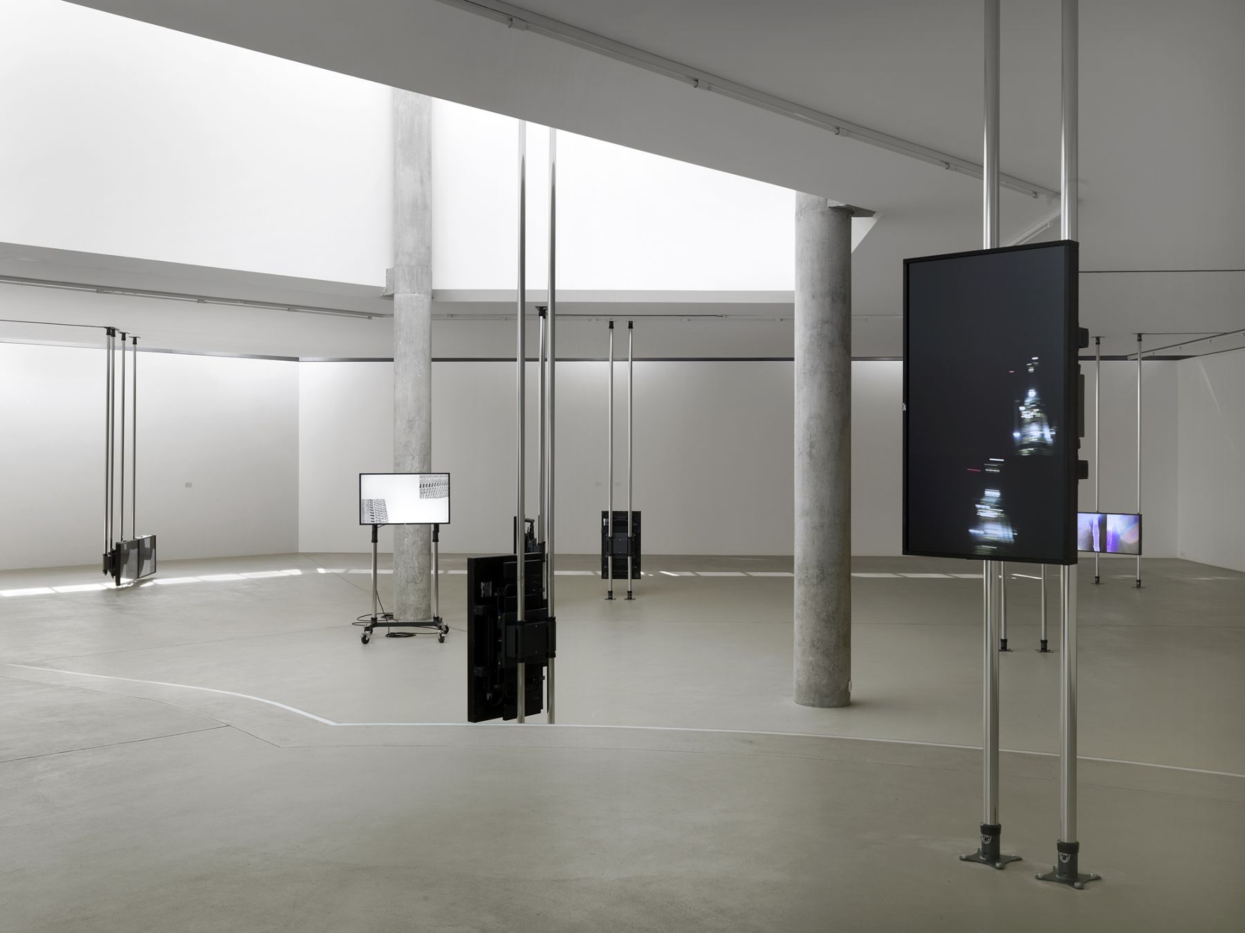 Installation view, Hilary Lloyd, Museum für Gegenwartskunst, Basel, 2012
