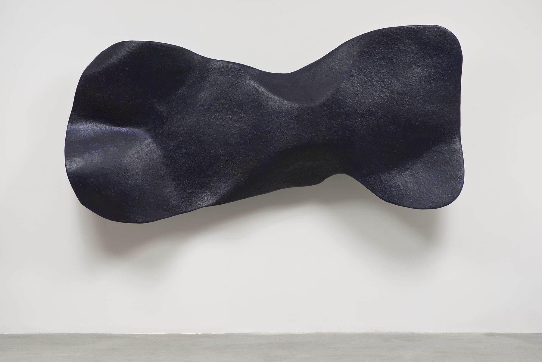 Liz Larner, IV (planchette)