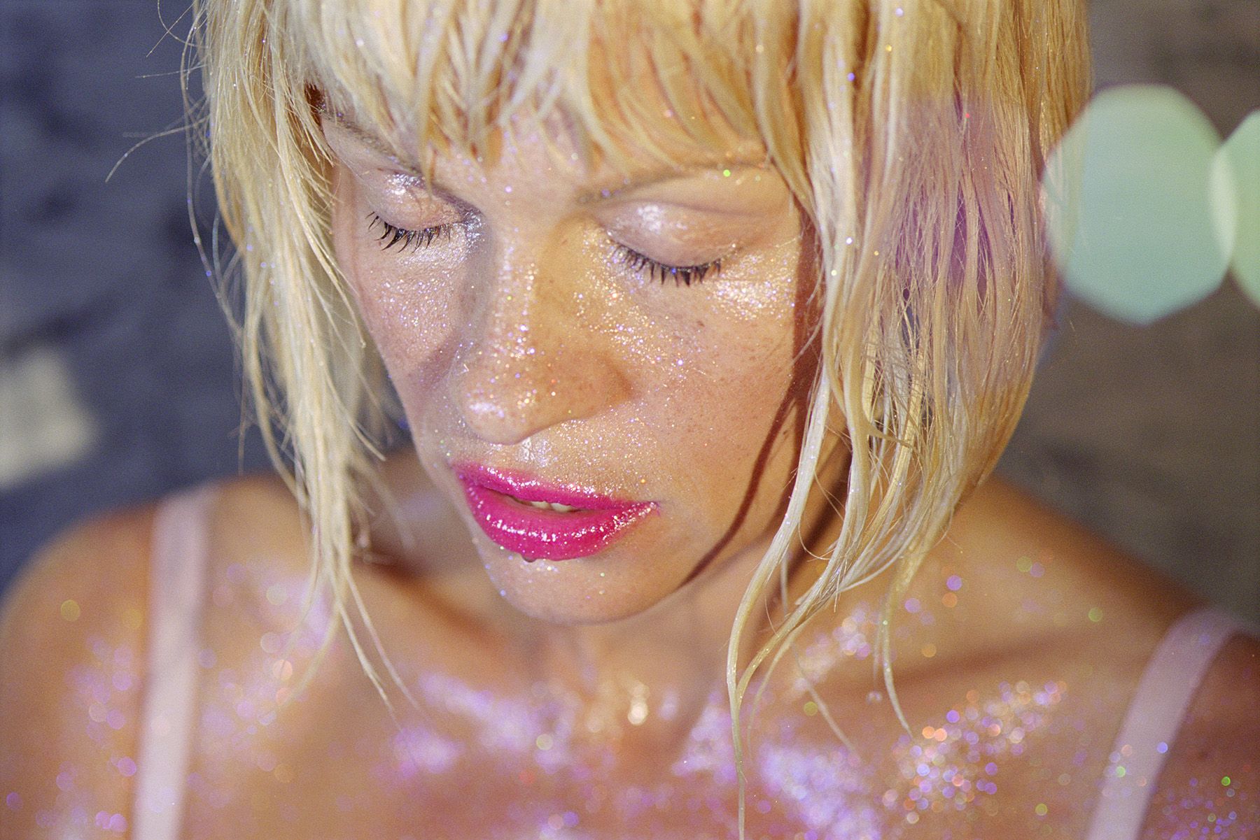 Marilyn Minter, Two Green Flares Pamela Anderson