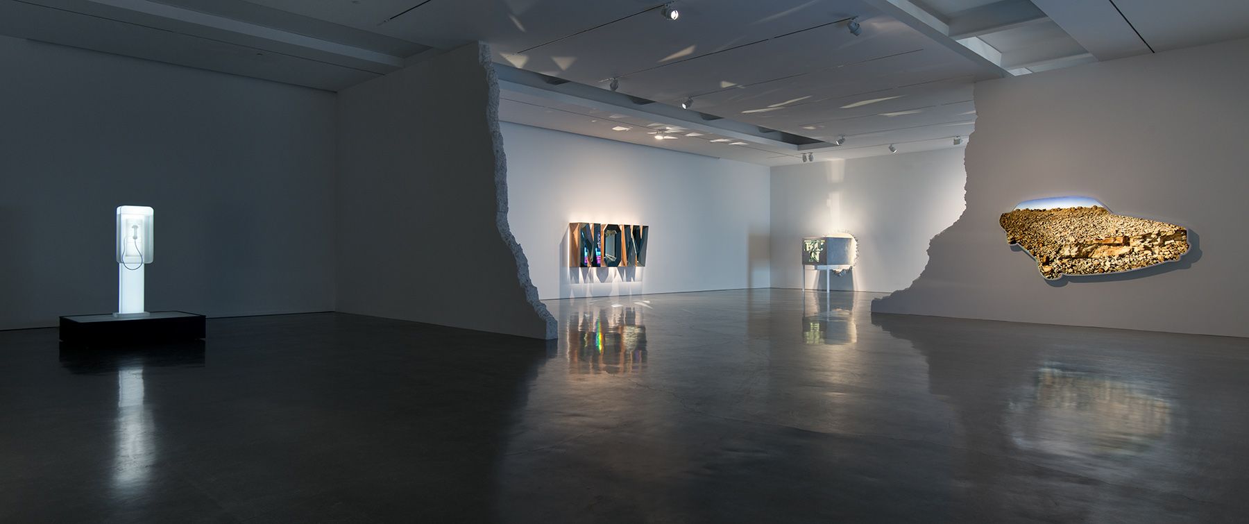 Doug Aitken - Still Life