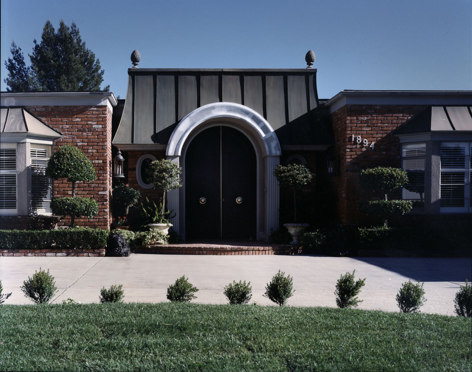 Catherine Opie, House #2 (Bel Air)