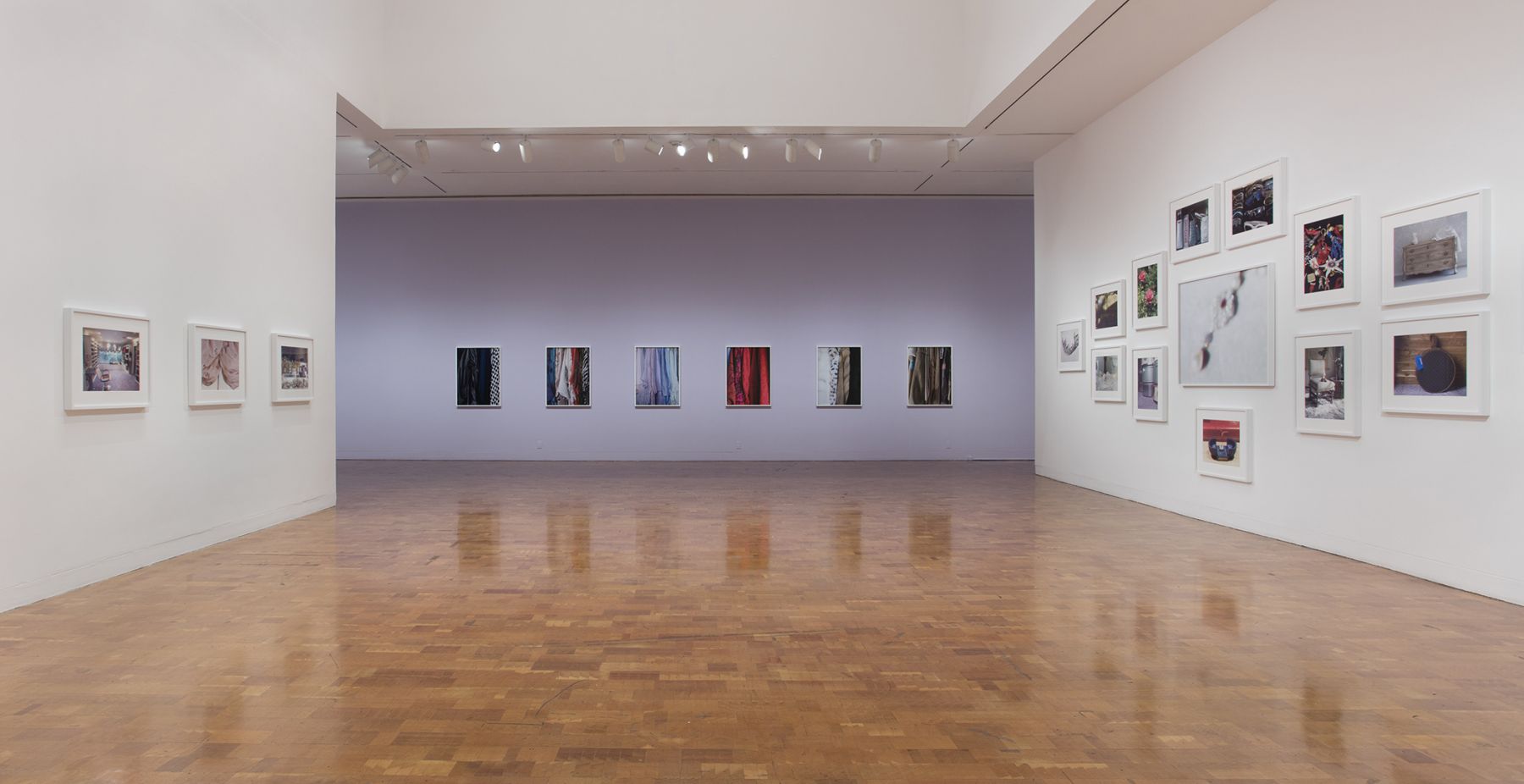Catherine Opie - 700 Nimes Road