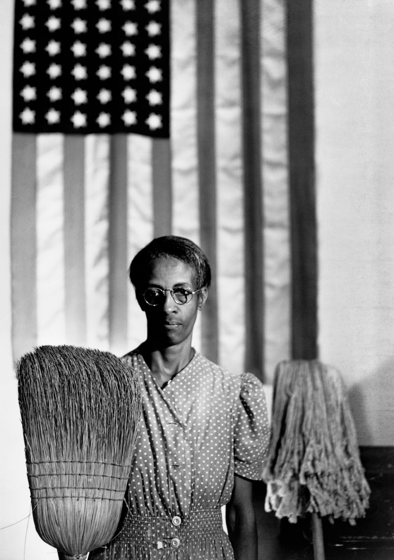 © Gordon Parks - American Gothic, Washington, D.C., 1942
