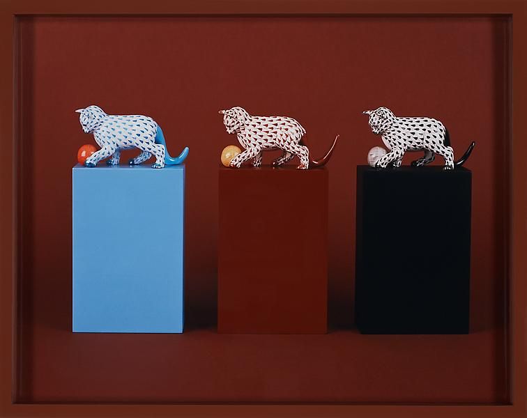 Elad Lassry Cats, Balls (Herend), 2010