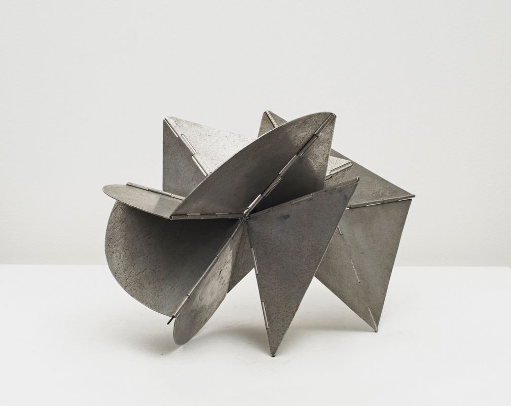Lygia Clark Bicho (maquette), 1960 