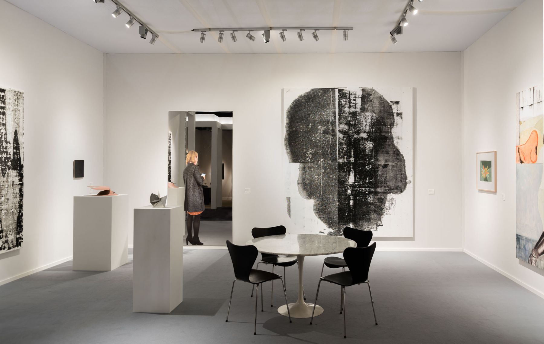 Luhring Augustine, TEFAF, Stand 84