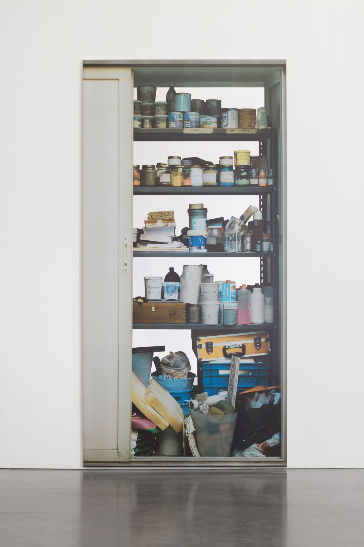 Michelangelo Pistoletto Scaffali – con porta a sinistra, 2015 