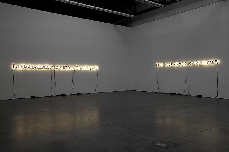 Glenn Ligon, Neon