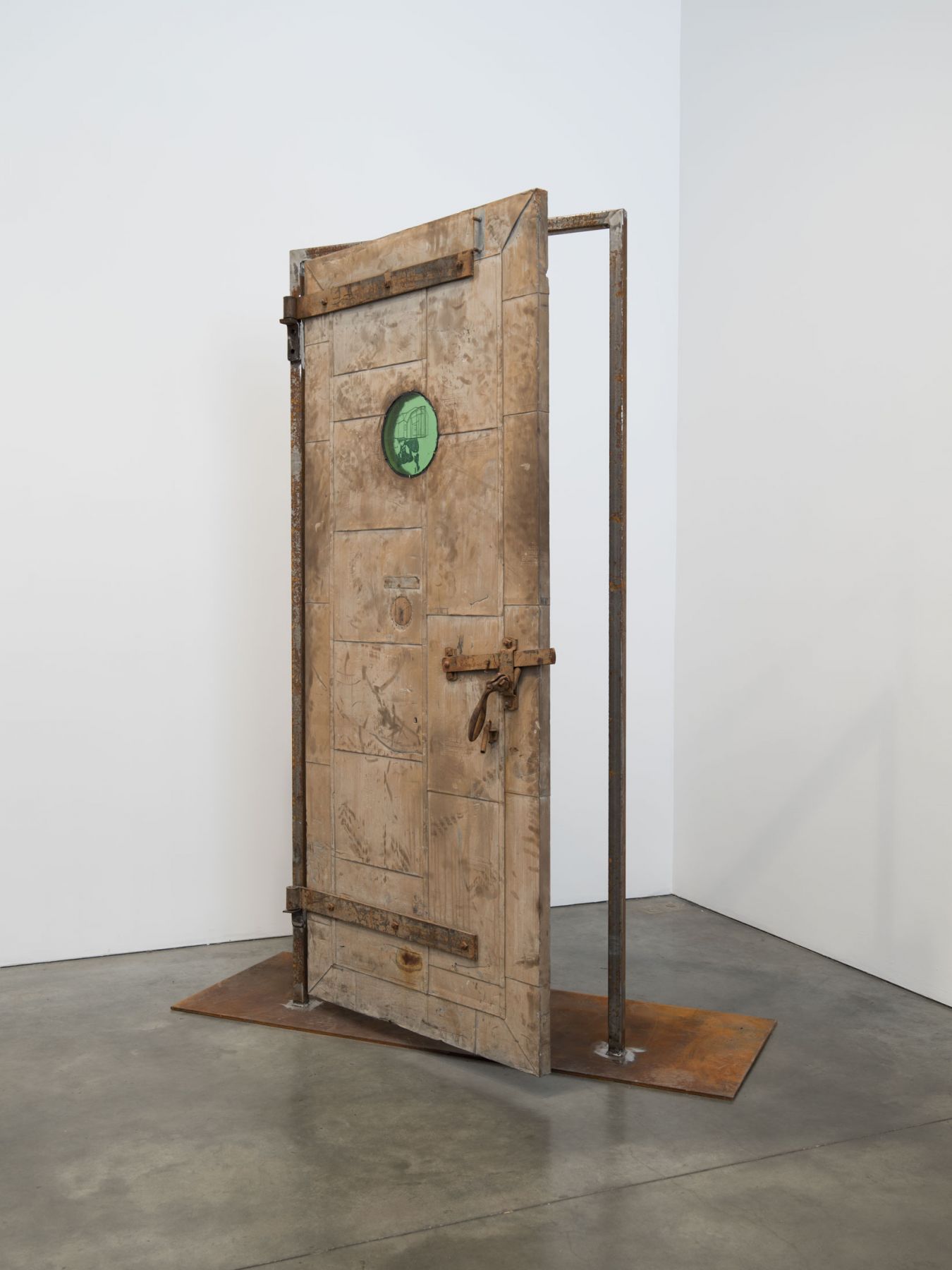 Oscar Tuazon, Fire Door, 2018