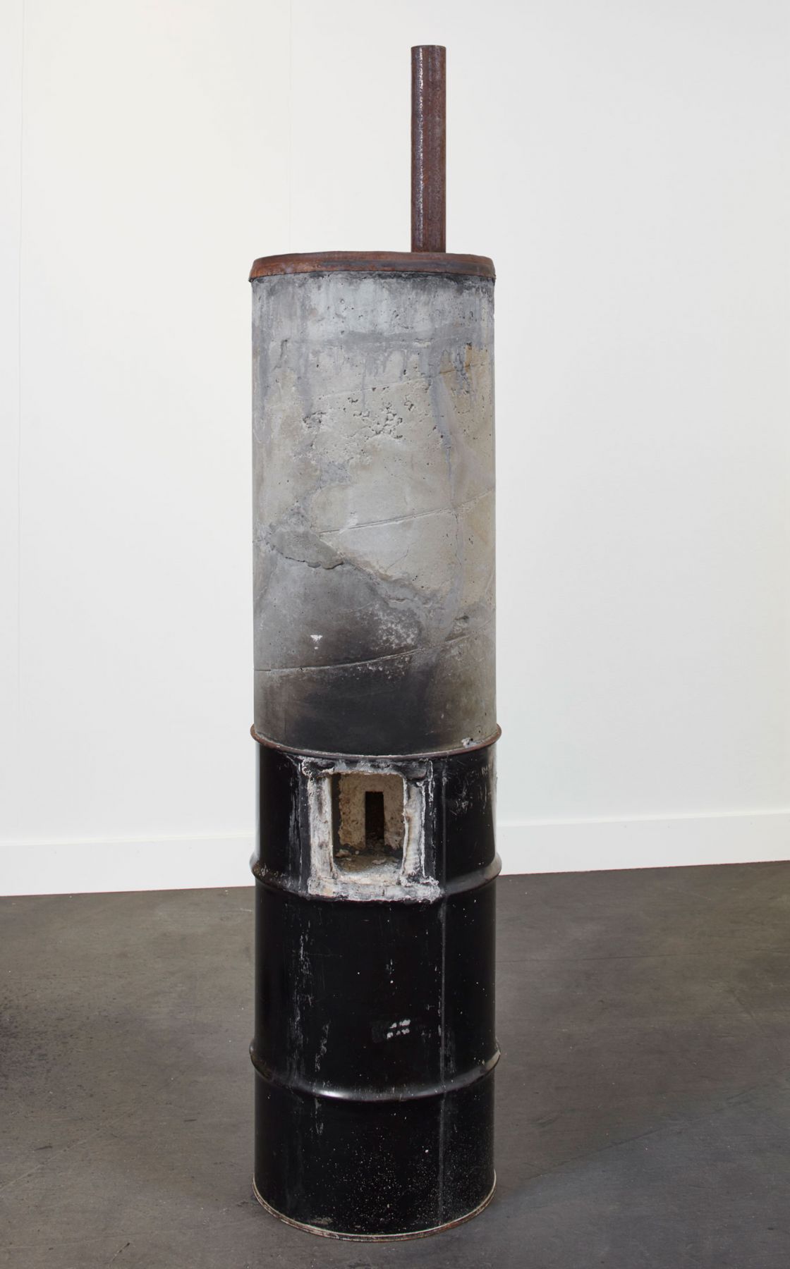 Oscar Tuazon, Rocket Stove (Camp Makwa), 2019