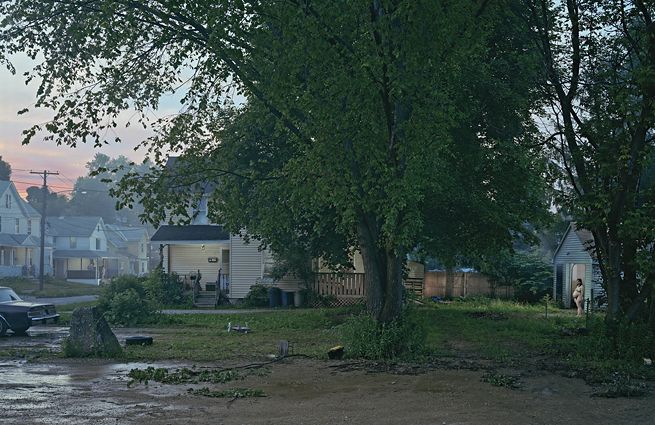 Gregory Crewdson Untitled (Oak Street), 2006
