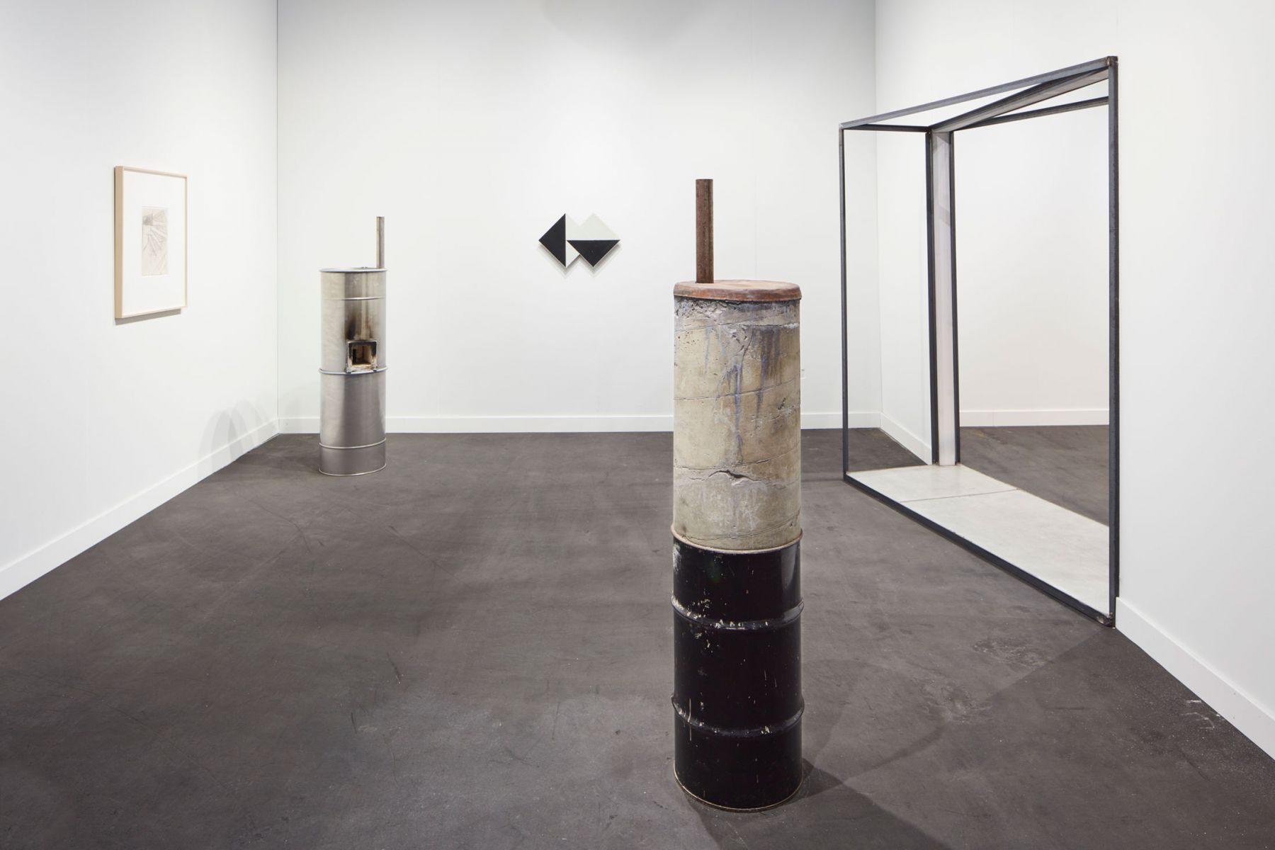 Luhring Augustine, FOG Design+Art, Booth 217
