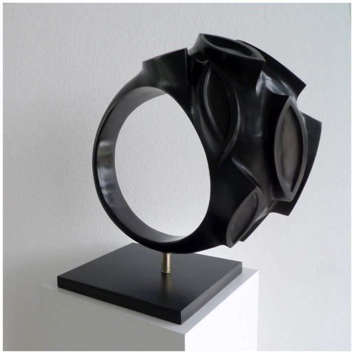 ANA LAURA ALÁEZ, Loba (She-Wolf), 2014