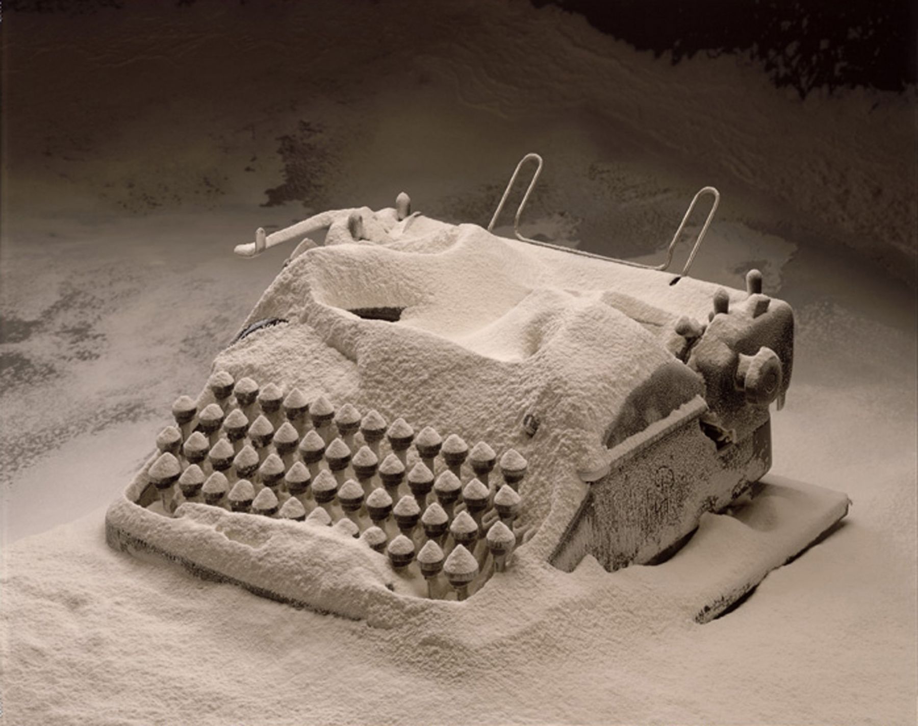 Rodney Graham, Rheinmetall / Victoria-8, 2003