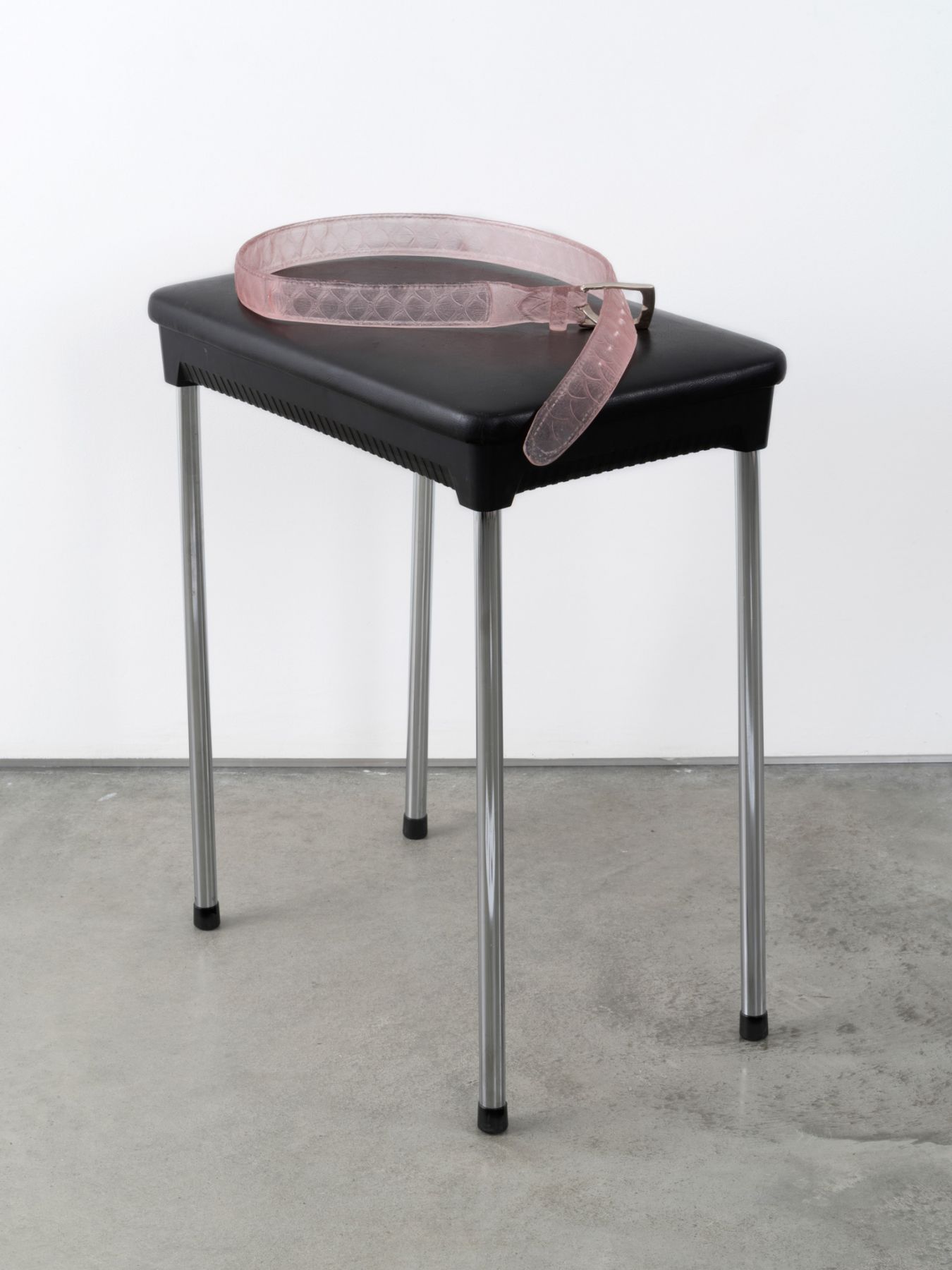 Valentin Carron, Belt on piano stool, 2014