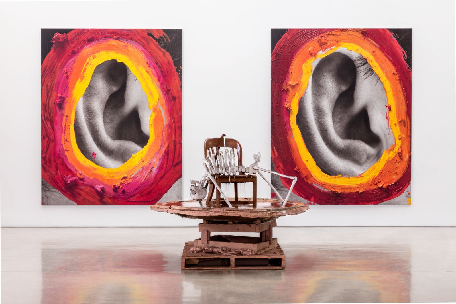 Installation view, Urs Fischer: Fountains, Gagosian Gallery, Beverly Hills, LA, 2015