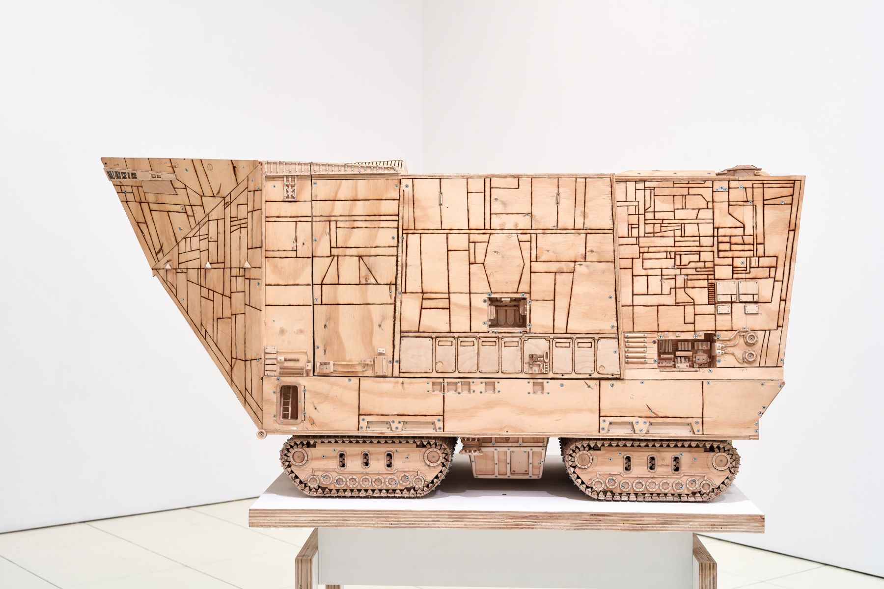 Sandcrawler, 2016-2018 (detail)