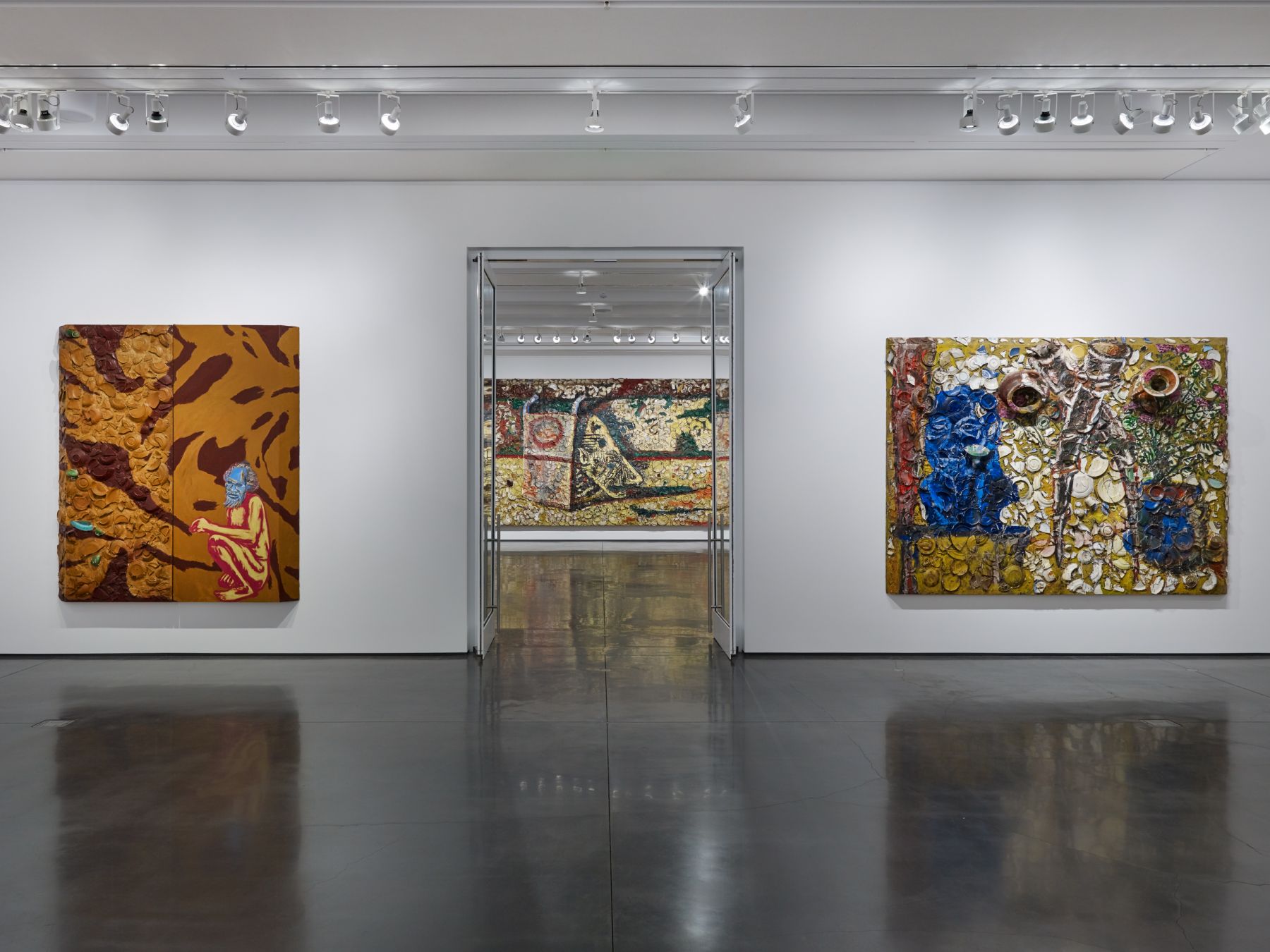 Installation view, Julian Schnabel Plate Paintings 1978–86, Aspen Art Museum, Colorado, 2016