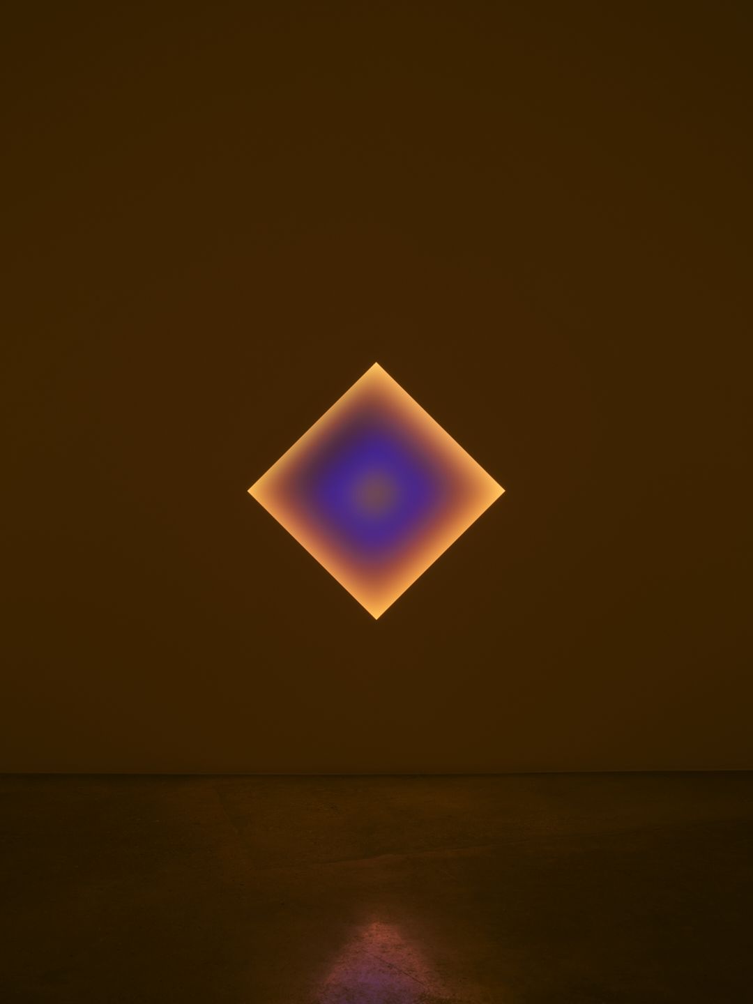Medium Diamond Glass, 2018
