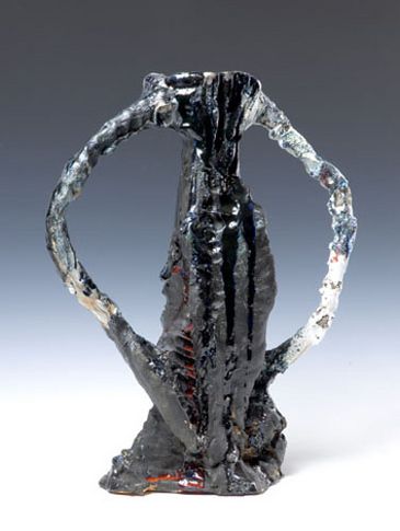 Blackout Romeo, 2007. Ceramic, formica pedestal. Sculpture: 18.5 x 15 x 7 inches (47 x 38.1 x 17.8 cm); pedestal: 40 x 20 x 20 inches (101.6 x 50.8 x 50.8 cm). MP 37